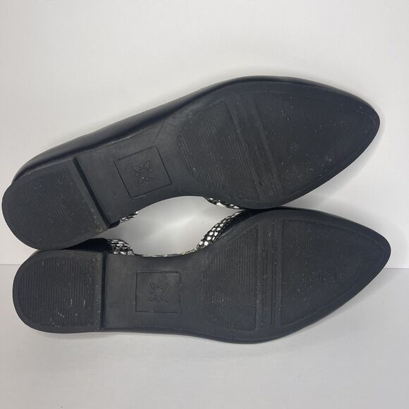 BCBG Women’s Black Round Point Toe Flats with Snake Print Accent Sz 5.5 Crystal - Picture 6 of 7